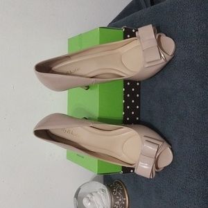 KELLY & KATIE PATENT HEELS